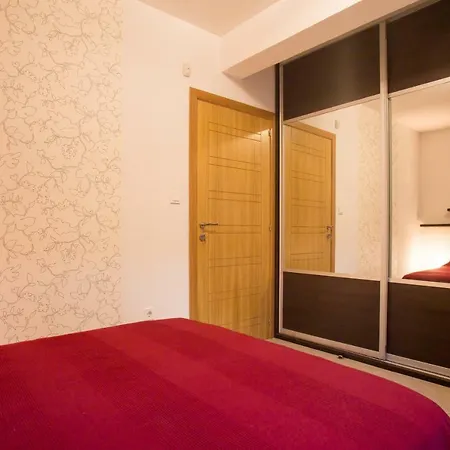 Henrieta Apartment